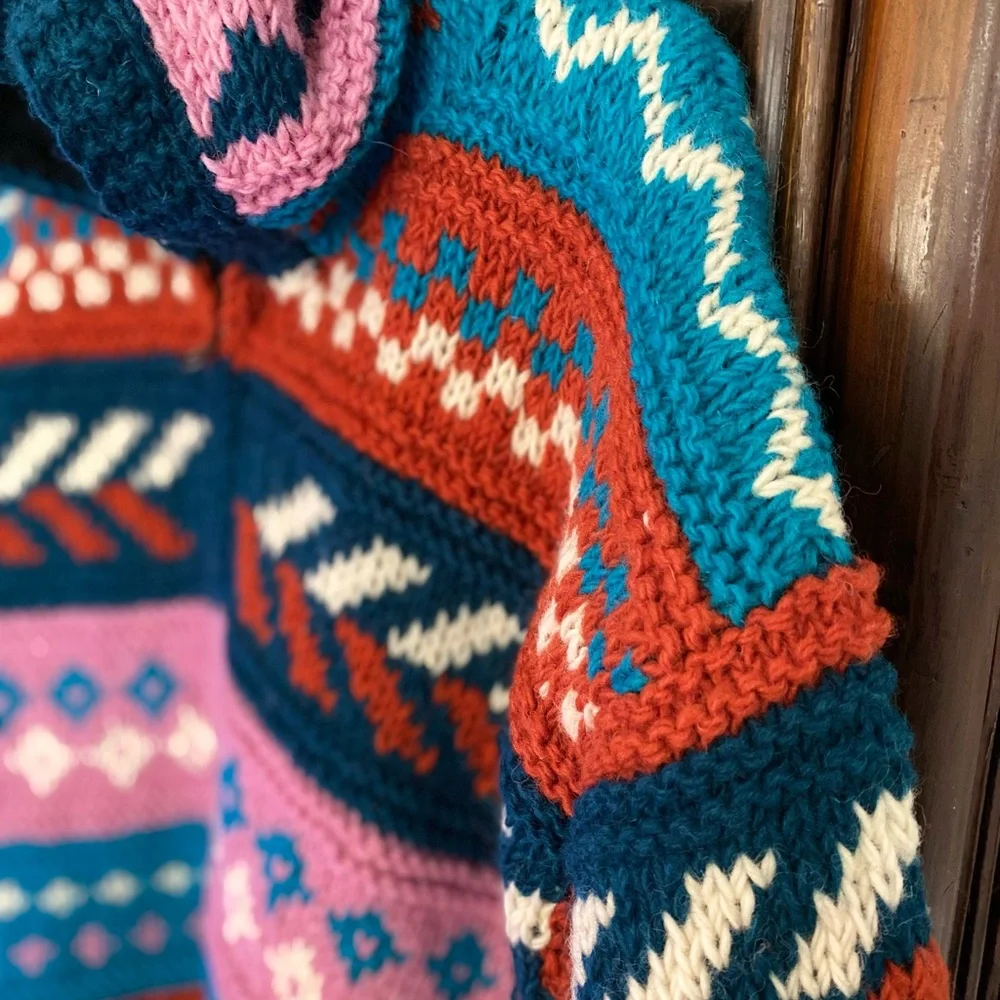 NWOT Handmade Nepal 100% Wool zip up hooded sweater– Fully Lined –  L/XL - Picture 3 of 5